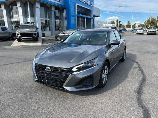 2023 Nissan Altima S FWD