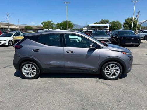 2022 Chevrolet Bolt EUV FWD LT