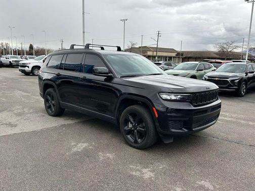2023 Jeep Grand Cherokee L Altitude