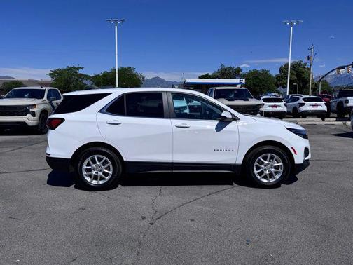 Summit White 2024 Chevrolet Equinox 1LT