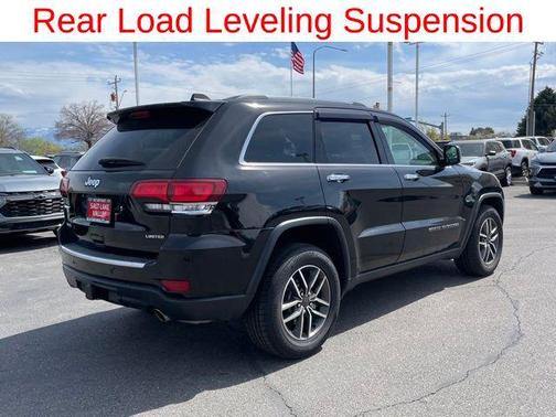 Diamond Black Crystal Pearlcoat 2021 Jeep Grand Cherokee Limited