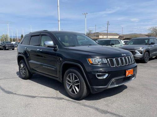 Diamond Black Crystal Pearlcoat 2021 Jeep Grand Cherokee Limited