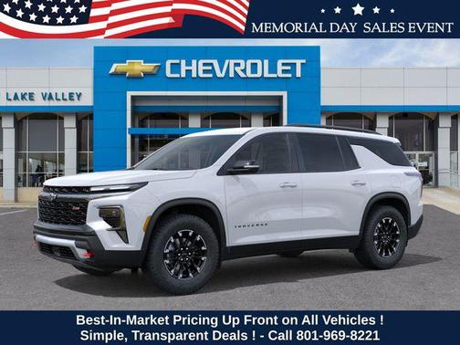 Polar White Tricoat 2026 Chevrolet Traverse AWD Z71