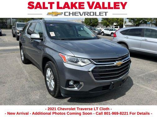 2021 Chevrolet Traverse LT Cloth