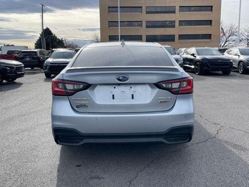 2022 Subaru Legacy Sport