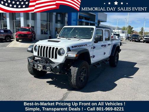 Bright White Clearcoat 2021 Jeep Gladiator Mojave 4x4