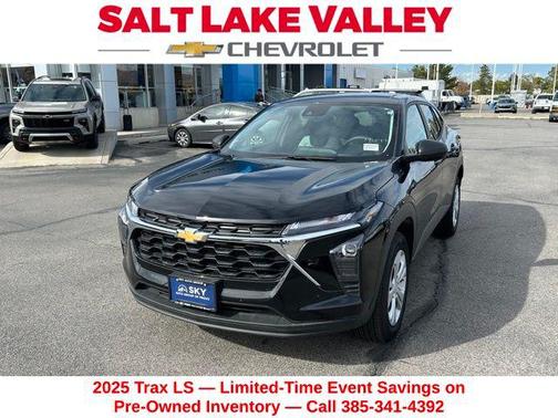 2025 Chevrolet Trax LS