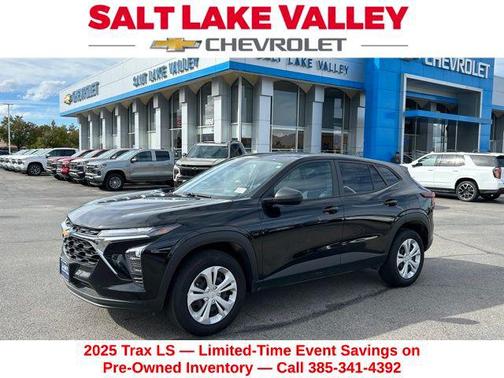 2025 Chevrolet Trax LS