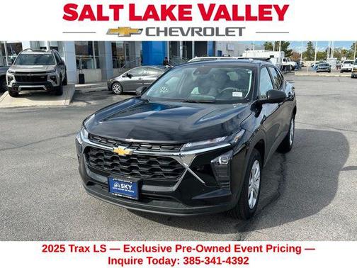 2025 Chevrolet Trax LS
