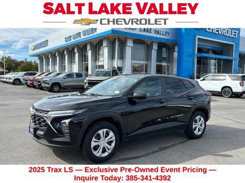 2025 Chevrolet Trax LS