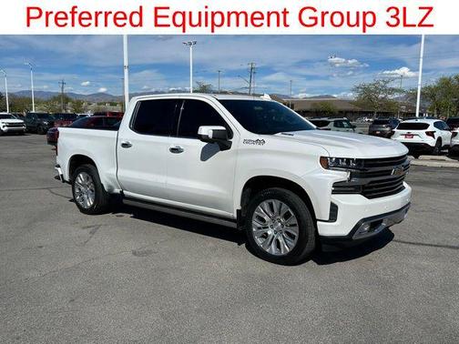 Iridescent Pearl Tricoat 2021 Chevrolet Silverado 1500 High Country