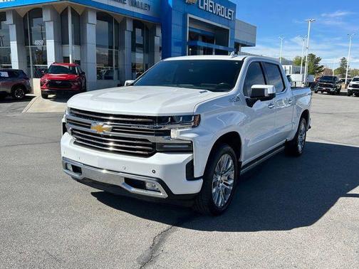 Iridescent Pearl Tricoat 2021 Chevrolet Silverado 1500 High Country
