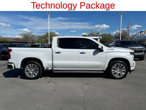 Iridescent Pearl Tricoat 2021 Chevrolet Silverado 1500 High Country