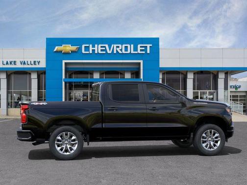 2025 Chevrolet Silverado 1500 Custom