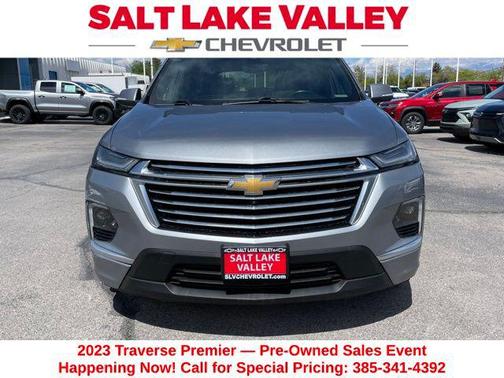 Sterling Gray Metallic 2023 Chevrolet Traverse Premier