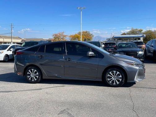 2020 Toyota Prius Prime LE