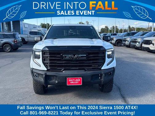 Summit White 2024 GMC Sierra 1500 AT4X