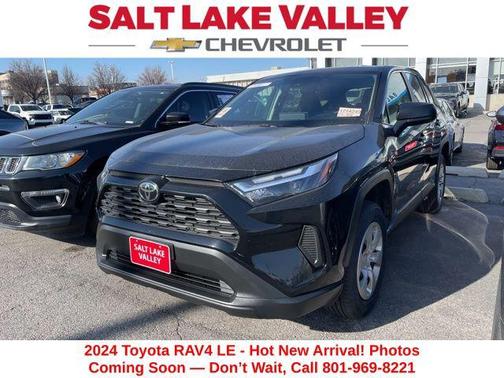 2024 Toyota RAV4 LE