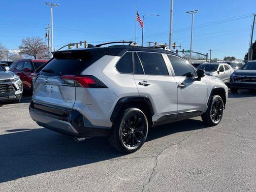 2023 Toyota RAV4 Hybrid SE