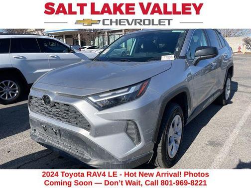 2024 Toyota RAV4 LE