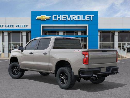 White Sands 2026 Chevrolet Silverado 1500 Custom Trail Boss