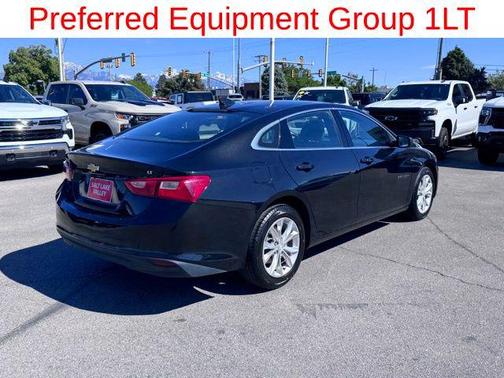Mosaic Black Metallic 2023 Chevrolet Malibu FWD 1LT
