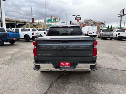 Shadow Gray Metallic 2021 Chevrolet Silverado 1500 LT