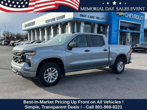 Sterling Gray Metallic 2025 Chevrolet Silverado 1500 Custom