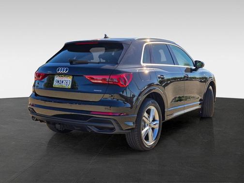 2024 Audi Q3 45 S line Premium Plus