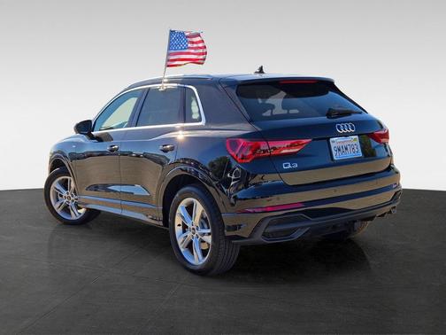 2024 Audi Q3 45 S line Premium Plus