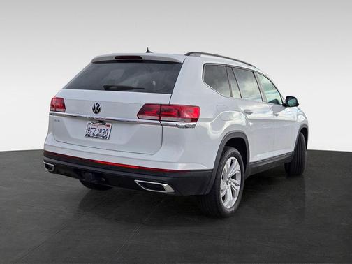 2023 Volkswagen Atlas 3.6L SE w/Technology