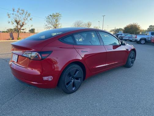 2023 Tesla Model 3 Standard Range