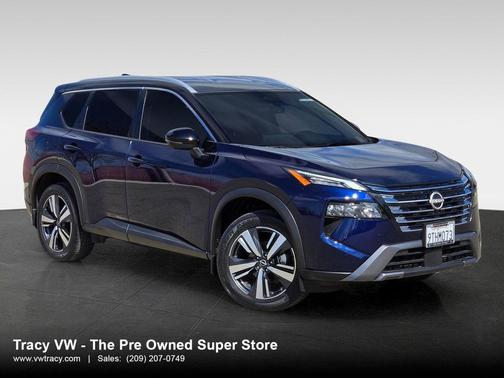 2025 Nissan Rogue SL