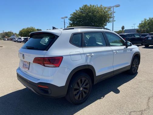 2022 Volkswagen Taos 1.5T S
