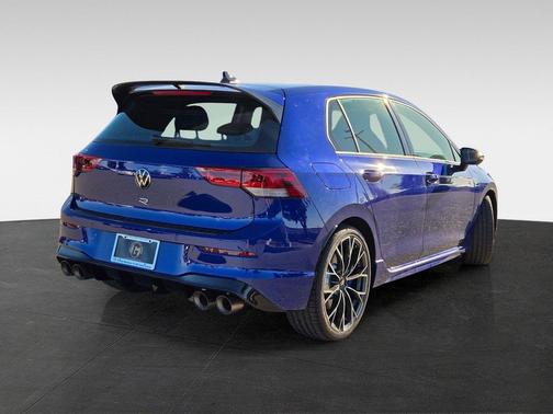 Lapiz Blue Metallic 2025 Volkswagen Golf R 2.0T DSG
