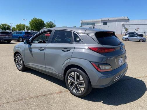 2023 Hyundai KONA EV SEL