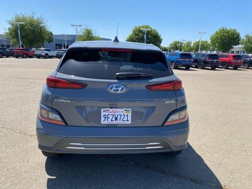 2023 Hyundai KONA EV SEL