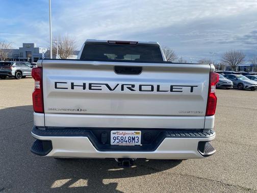 2022 Chevrolet Silverado 1500 Custom