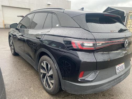 2024 Volkswagen ID.4 Pro