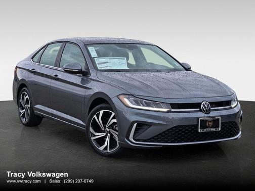 Platinum Gray Metallic 2026 Volkswagen Jetta 1.4T SEL