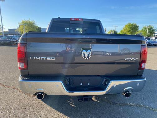 Granite Crystal Metallic Clearcoat 2015 RAM 1500 Longhorn