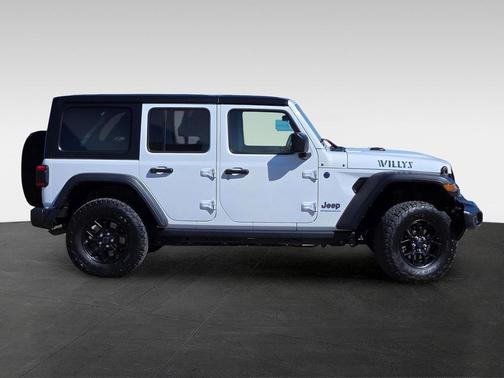 2024 Jeep Wrangler 4xe Willys