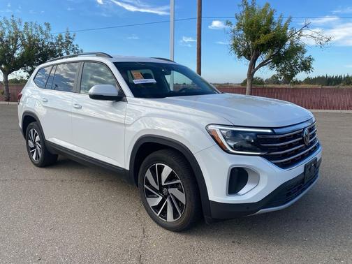 2024 Volkswagen Atlas 2.0T SE w/Technology 4MOTION