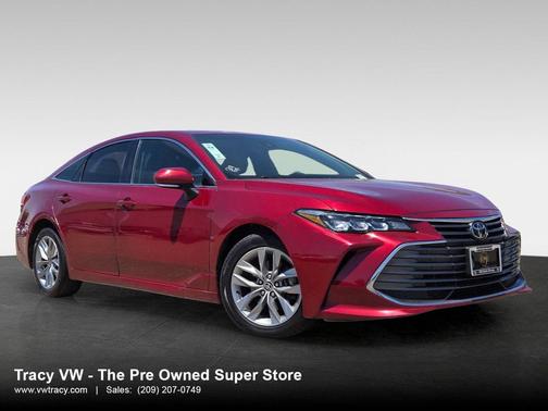 Ruby Flare Pearl 2022 Toyota Avalon XLE
