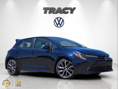 Galactic Aqua Mica 2022 Toyota Corolla XSE