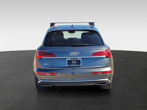 2022 Audi Q5 45 S line Premium Plus