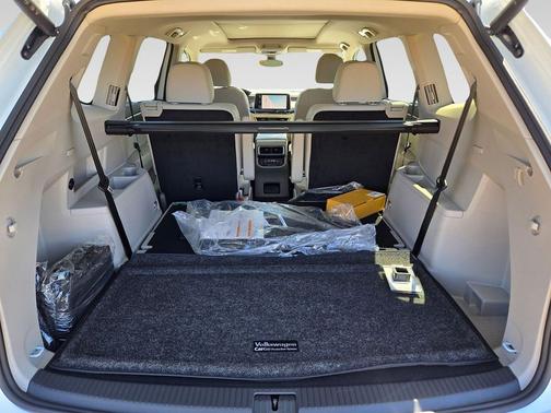 2026 Volkswagen Atlas 2.0T SEL Premium R-Line 4MOTION