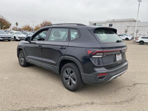 2025 Volkswagen Taos 1.5T S