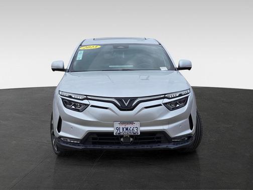 2023 VinFast VF 8 Plus