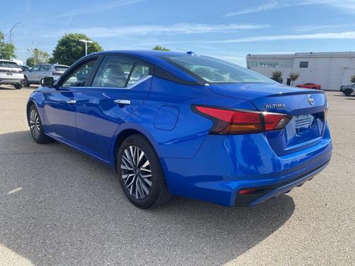 Bluestone Pearl 2025 Nissan Altima 2.5 SV